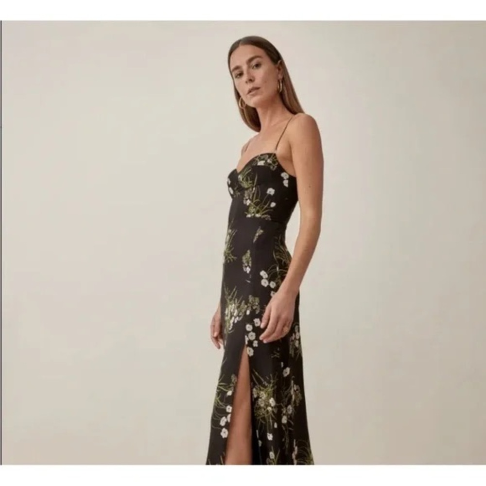 Reformation Kourtney Dress in Veuve